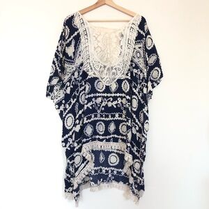 Beautiful High-Low Caftan With Tassels